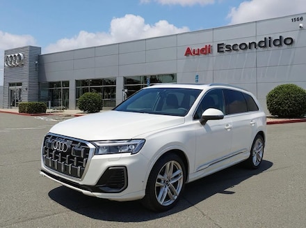 2025 Audi Q7 55 Premium Plus SUV