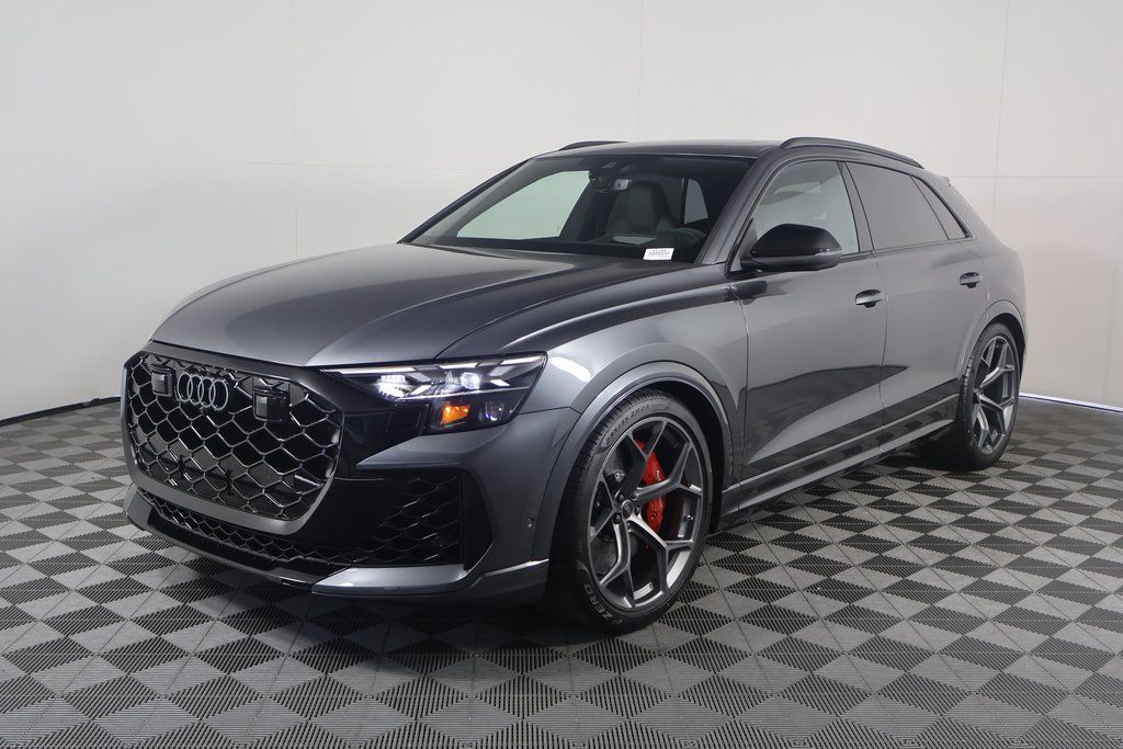 2025 Audi RS Q8 Base's photo