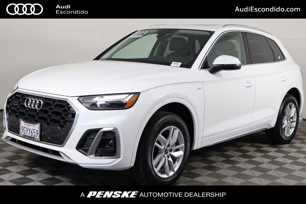 2023 Audi Q5 45 Premium's photo