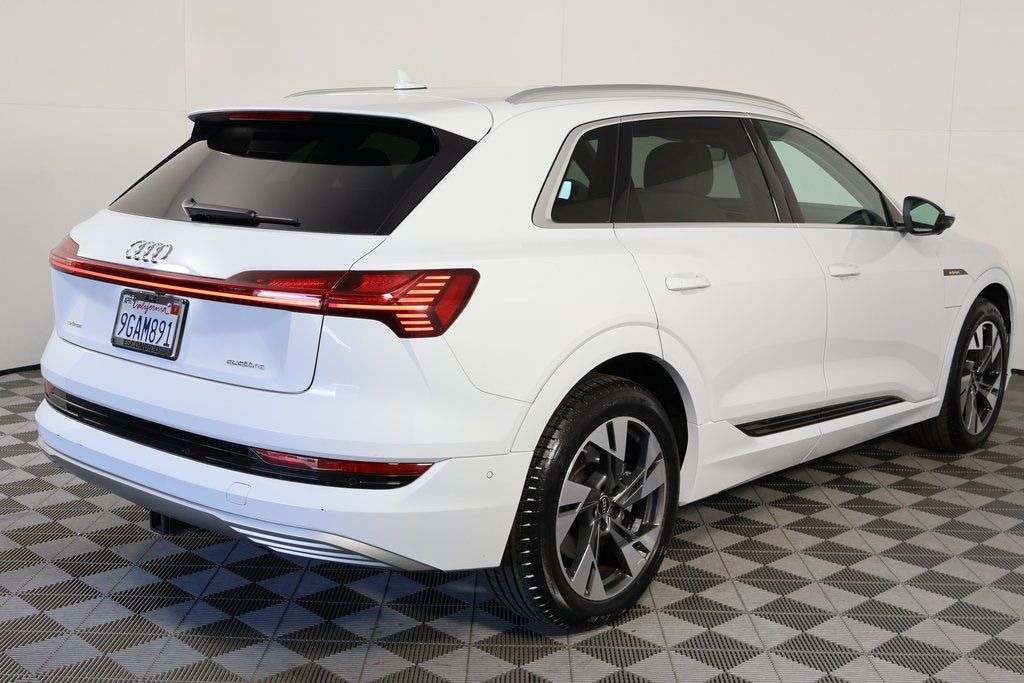 Certified 2023 Audi e-tron Premium SUV