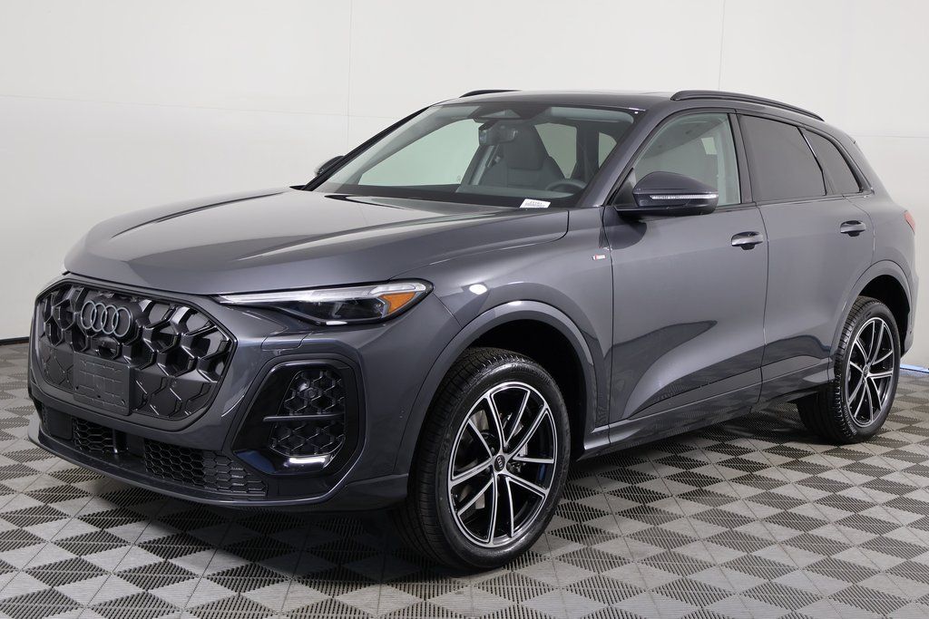 2026 Audi Q5 Premium Plus quattro's photo