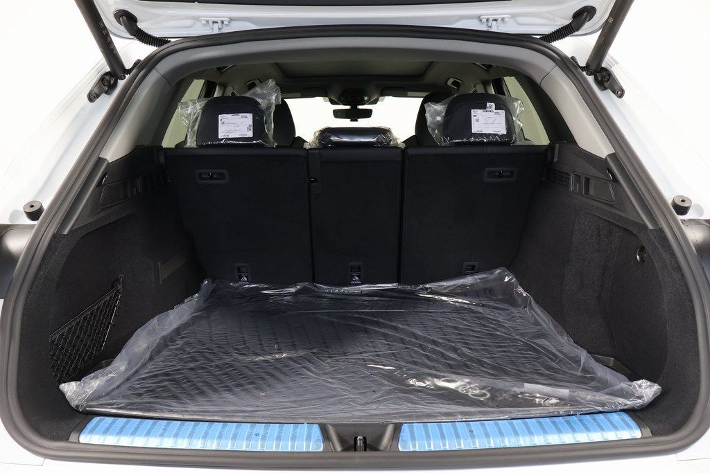 2026 Audi Q5 Premium Plus - Photo 8