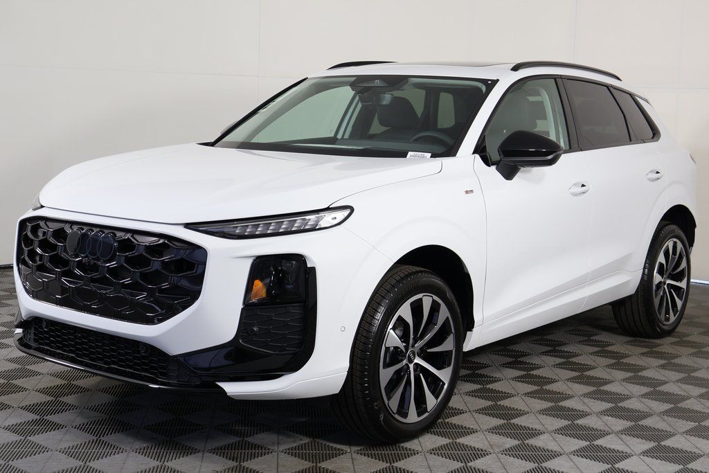2026 Audi Q3 S line quattro's photo