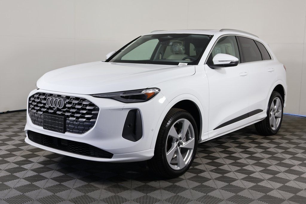 New 2025 Audi Q5 2.0T Premium SUV