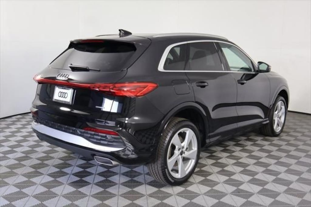 New 2025 Audi Q5 Premium Plus SUV