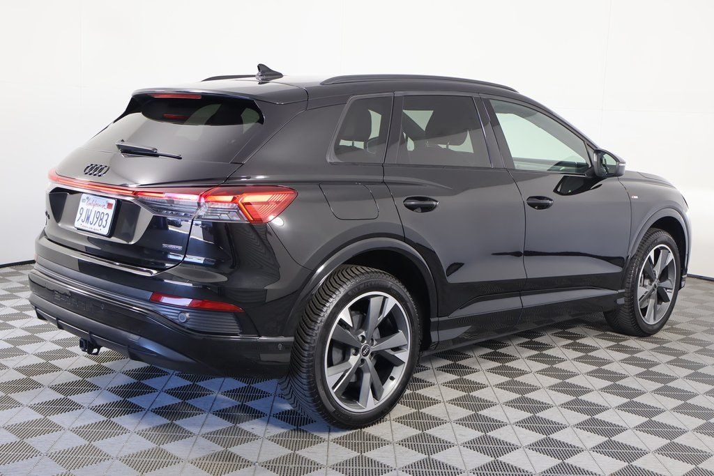 Used 2024 Audi Q4 e-tron Prestige SUV