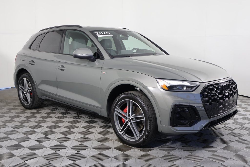 Certified 2025 Audi Q5 e 55 Premium Plus SUV