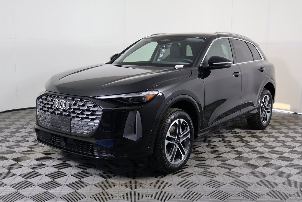 New 2025 Audi Q5 2.0T Premium SUV