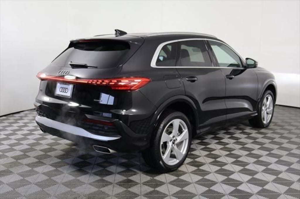 New 2025 Audi Q5 Premium Plus SUV