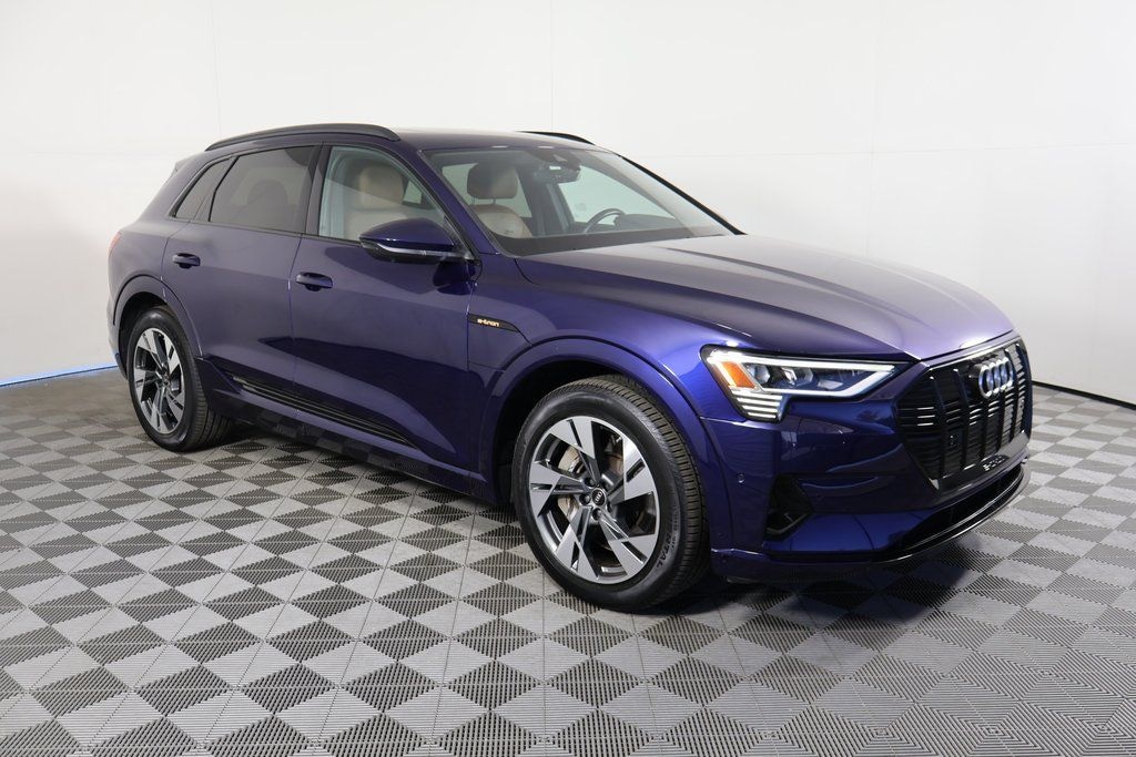 Certified 2022 Audi e-tron Premium SUV
