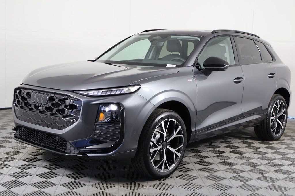 2026 Audi Q3 S line quattro's photo