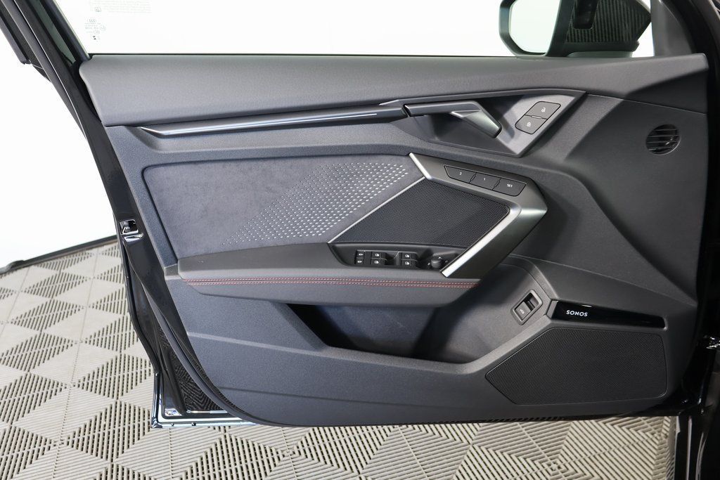 2025 Audi RS 3 Base - Photo 7