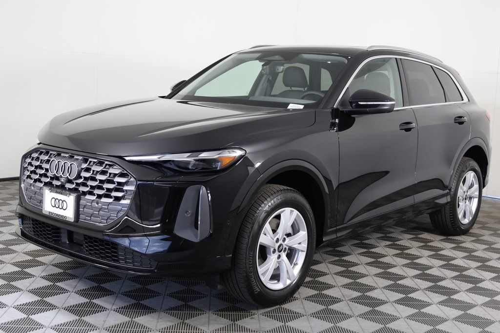 2026 Audi Q5 Premium quattro's photo