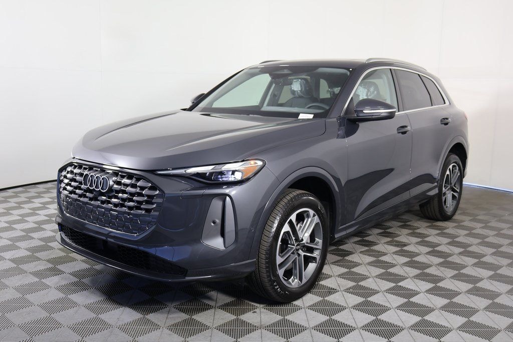 New 2025 Audi Q5 2.0T Premium SUV