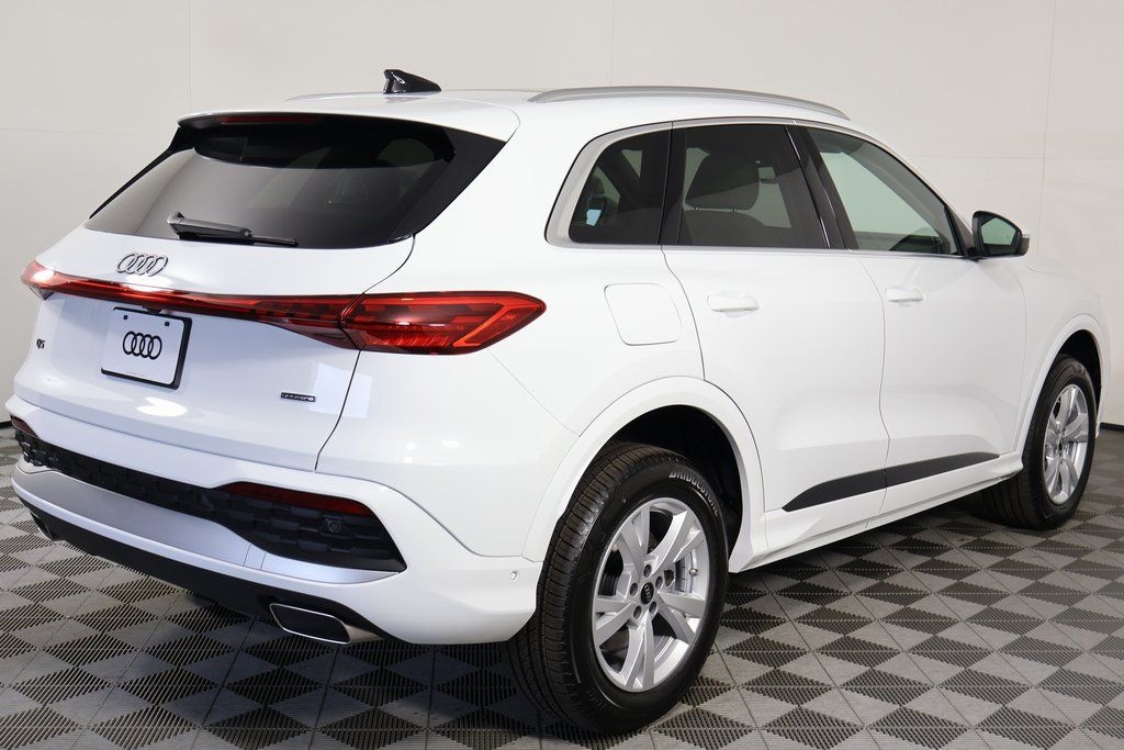 New 2026 Audi Q5 Premium SUV