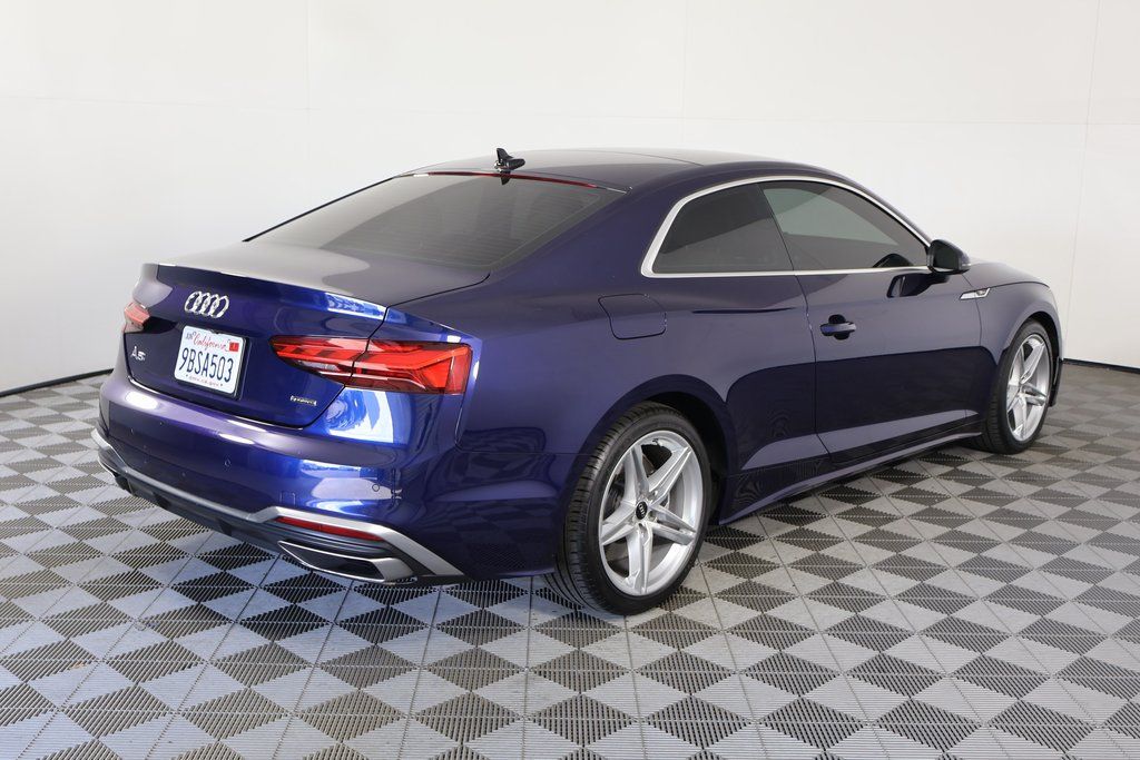 2022 Audi A5 45 S line Premium photo 3