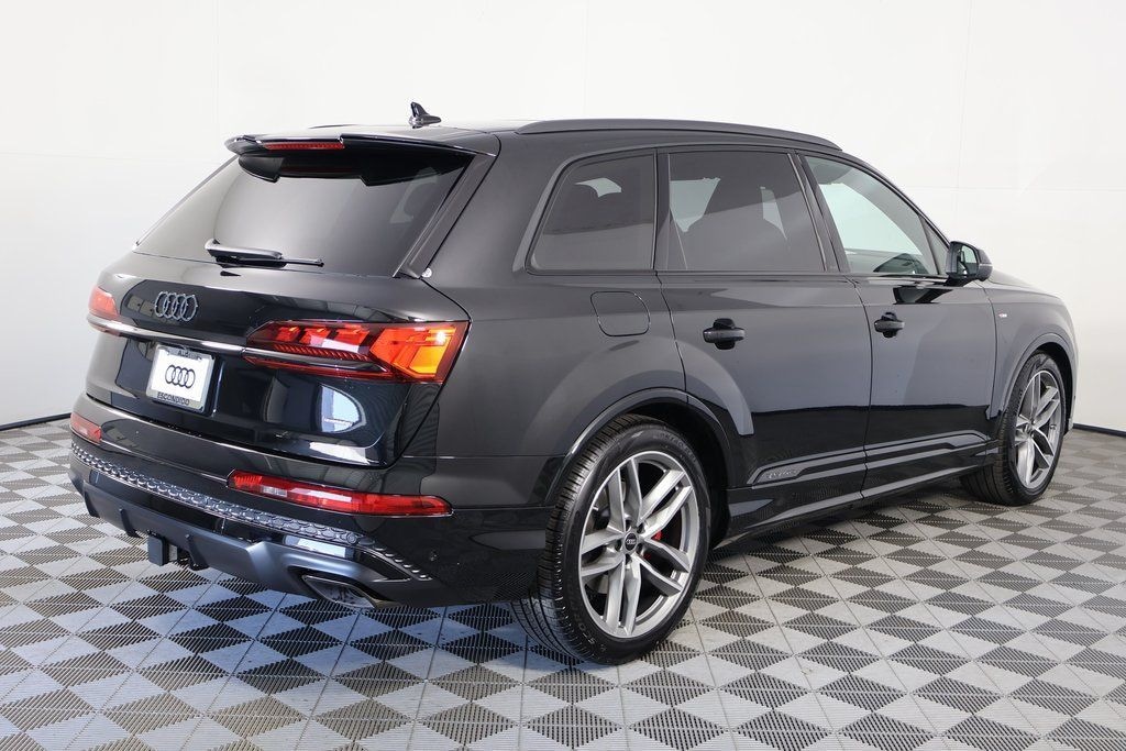 New 2026 Audi Q7 Prestige SUV