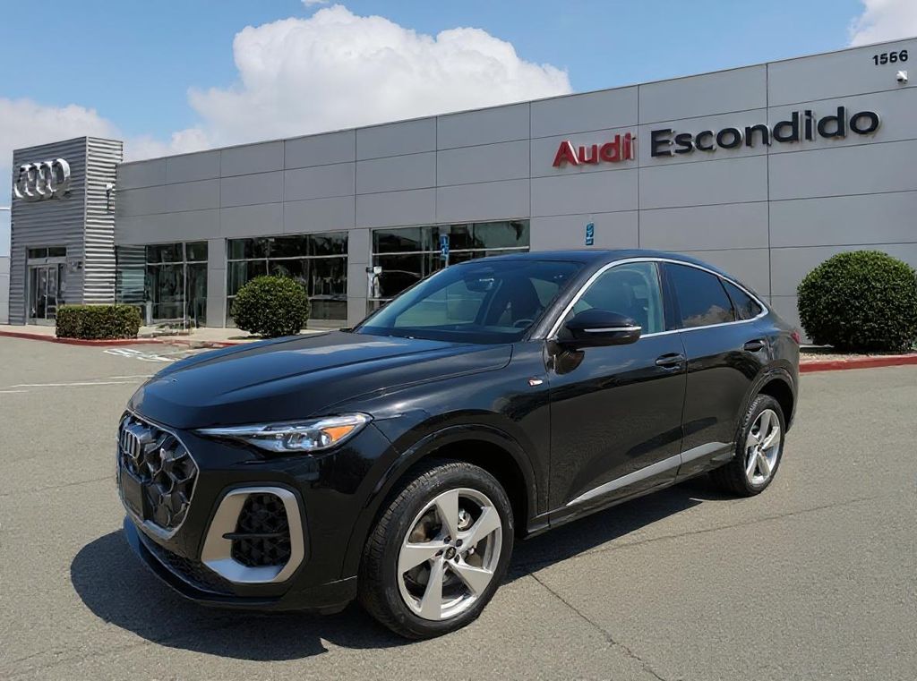 2025 Audi New Q5 Sportback Premium Plus's photo