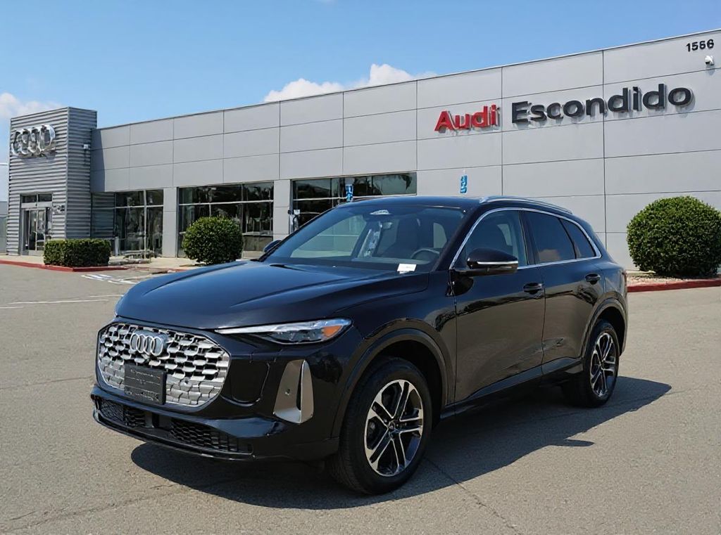 2025 Audi New Q5 Premium Plus's photo