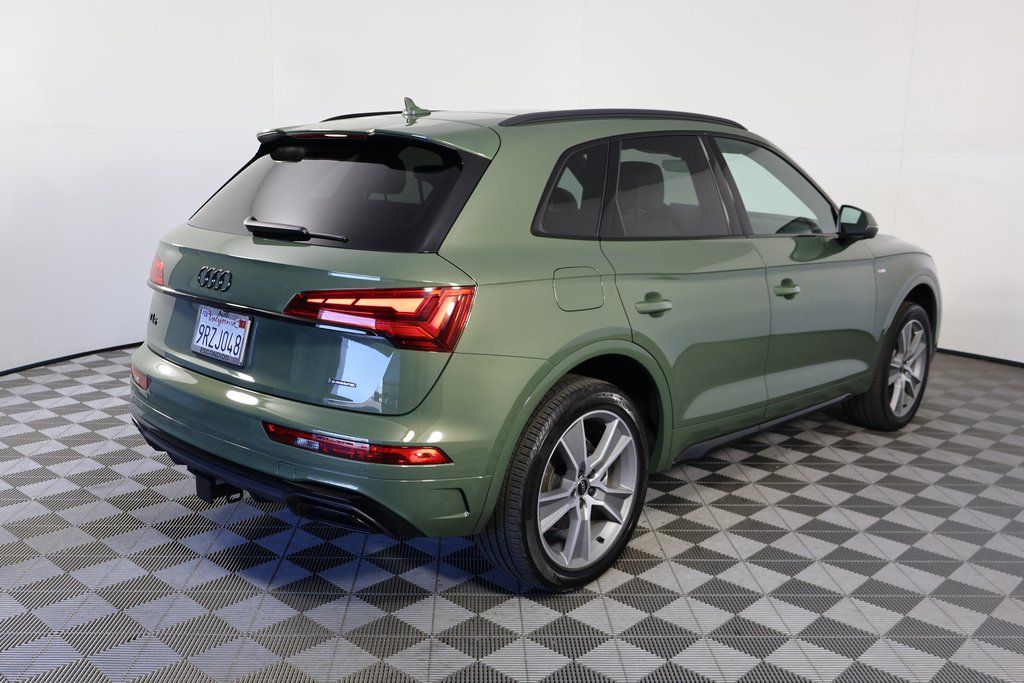 2025 Audi Q5 45 S line Premium photo 4