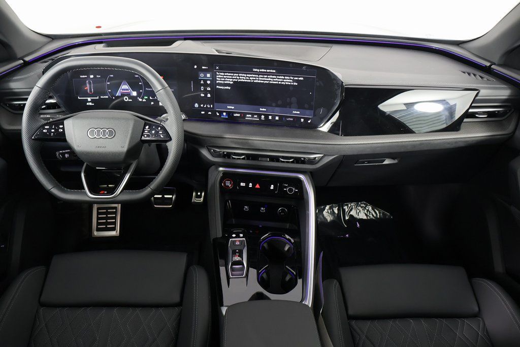 2025 Audi SQ5 Premium Plus photo 3