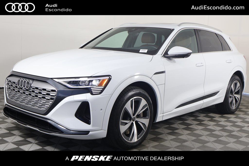 2024 Audi Q8 e-tron 55 114 kWh Premium Plus quattro's photo