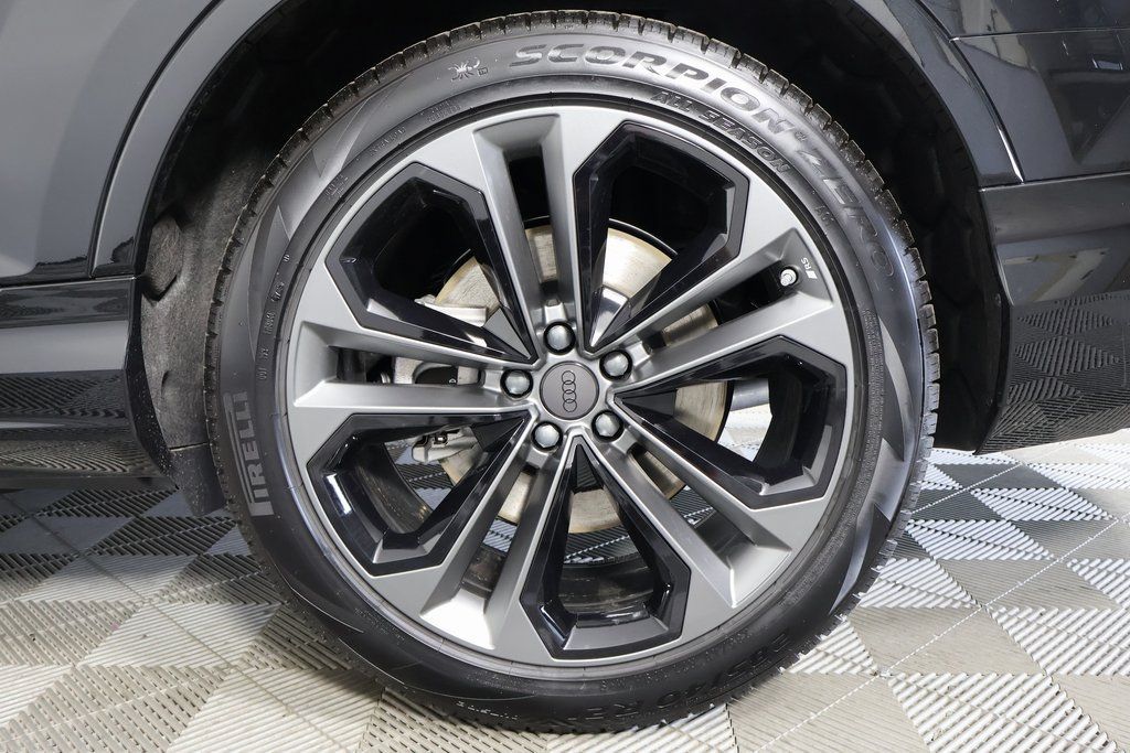 2026 Audi Q7 Premium Plus - Photo 10