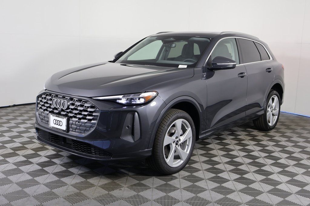New 2025 Audi Q5 2.0T Premium SUV
