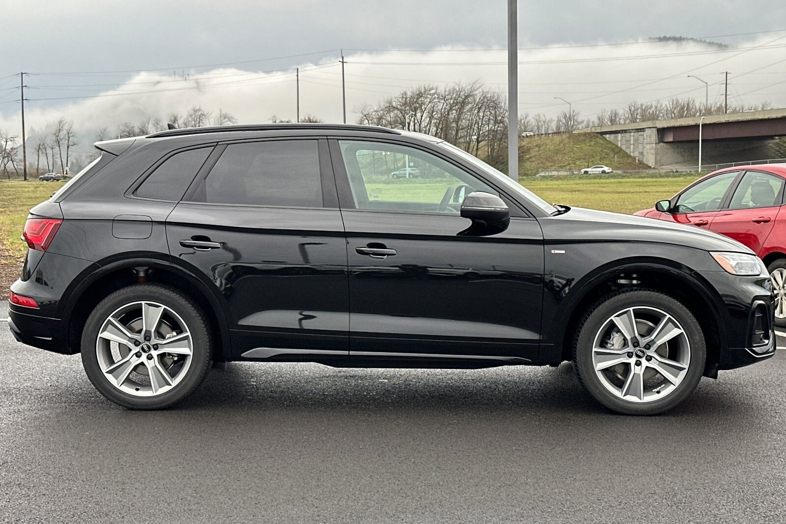 2025 Audi Q5 45 S line Premium photo 2