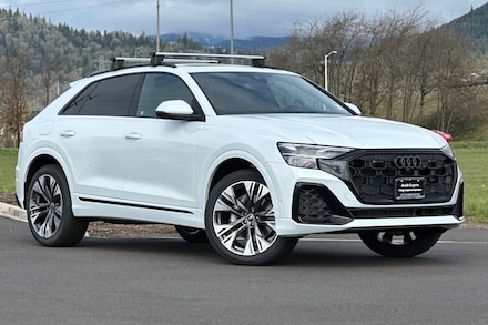 2025 Audi Q8 55 Premium Plus SUV