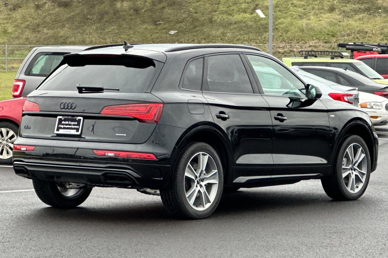 2025 Audi Q5 45 S line Premium photo 3