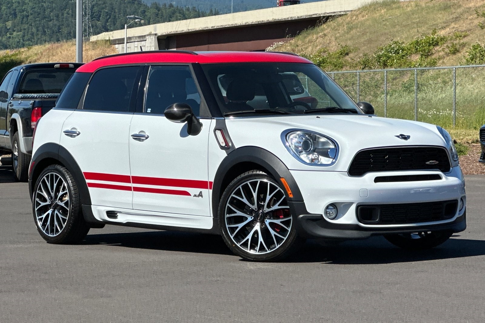2014 MINI Countryman JCW's photo