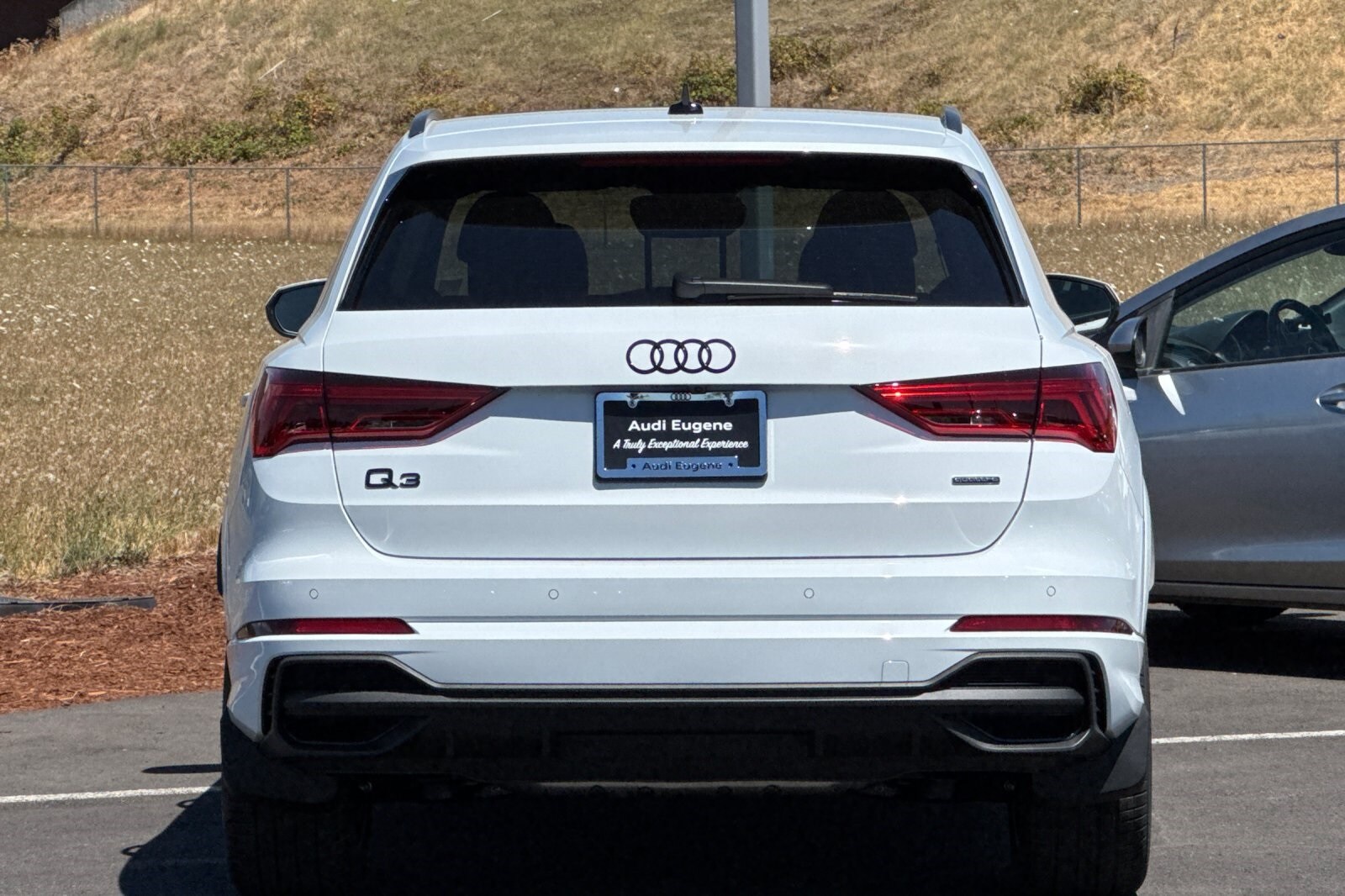 2025 Audi Q3 45 TFSI S line Premium photo 4
