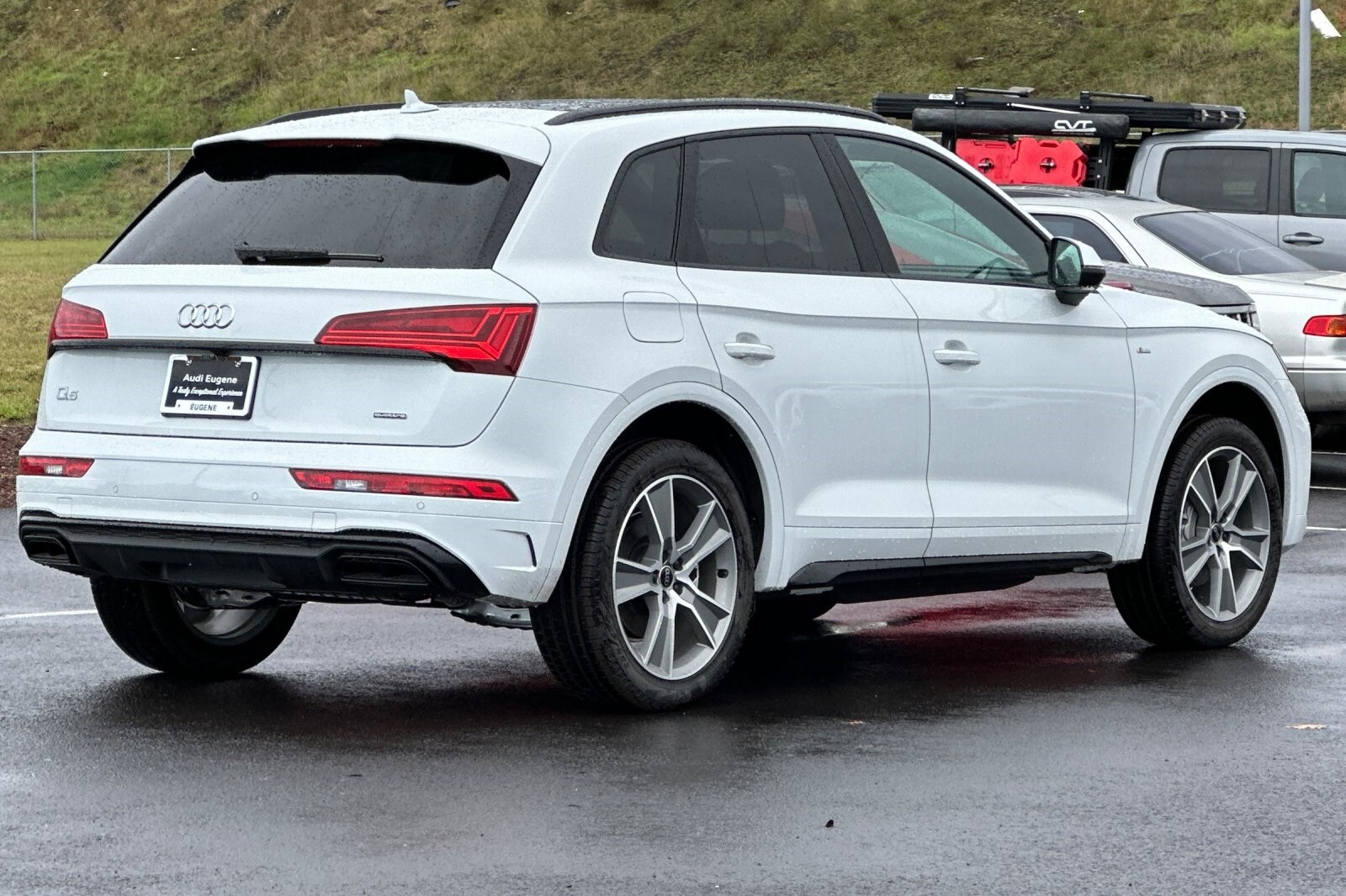 2025 Audi Q5 45 S line Premium photo 3