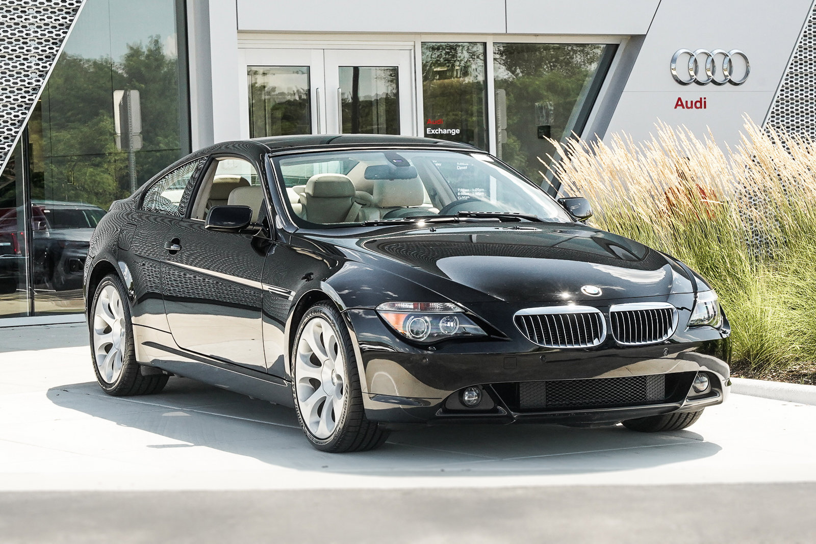 Used 2007 BMW 6 Series 650i with VIN WBAEH13577CR53306 for sale in Saint Charles, IL
