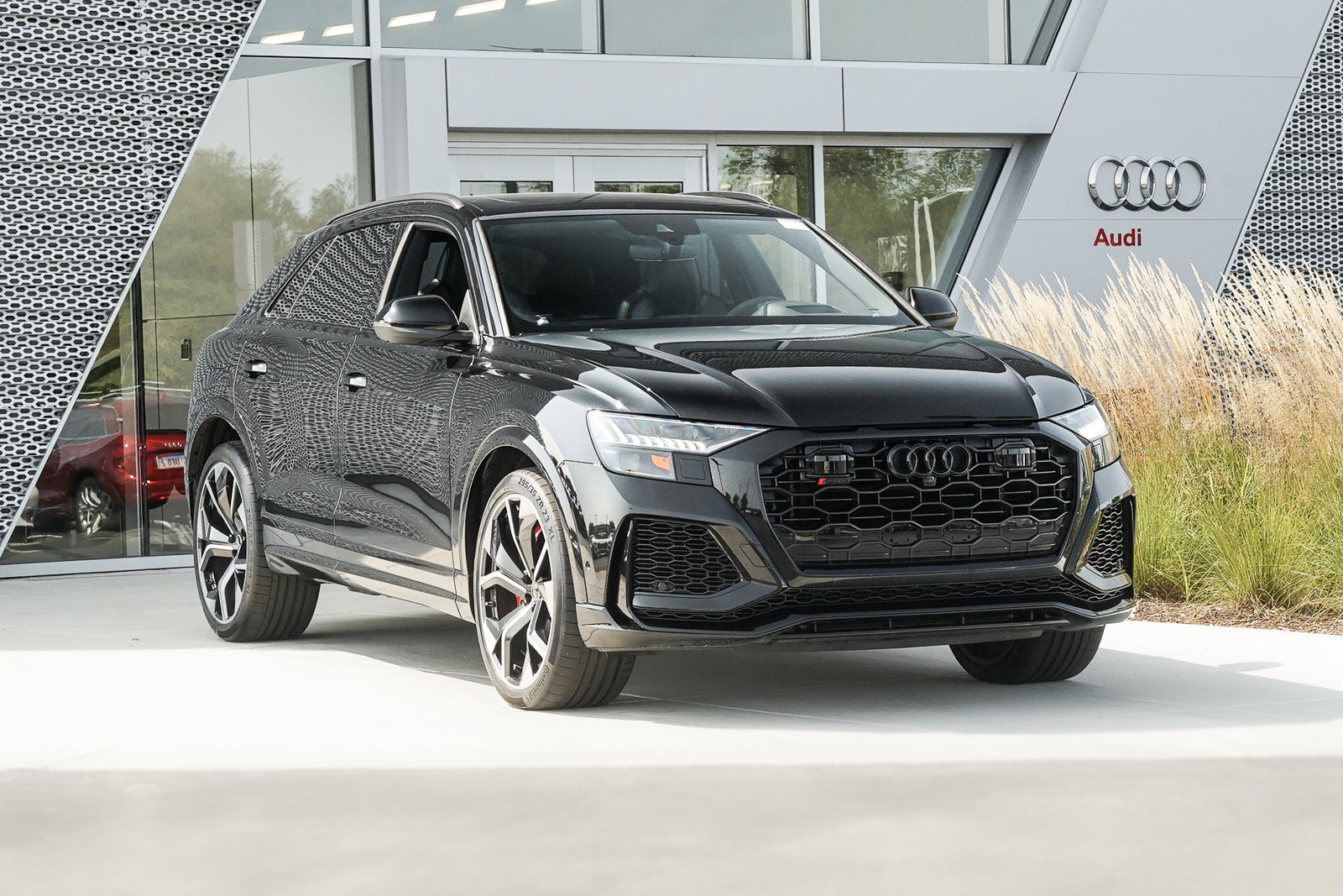 Certified 2022 Audi RS Q8 Base with VIN WU1ARBF10ND005045 for sale in Saint Charles, IL