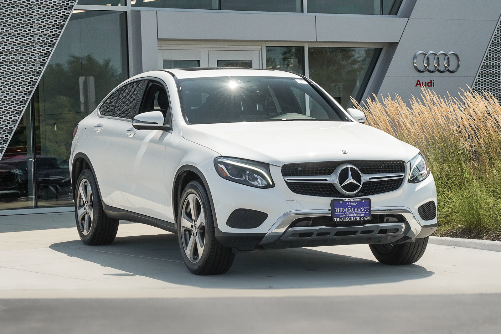 Used 2018 Mercedes-Benz GLC Coupe GLC300 with VIN WDC0J4KB4JF327867 for sale in Saint Charles, IL