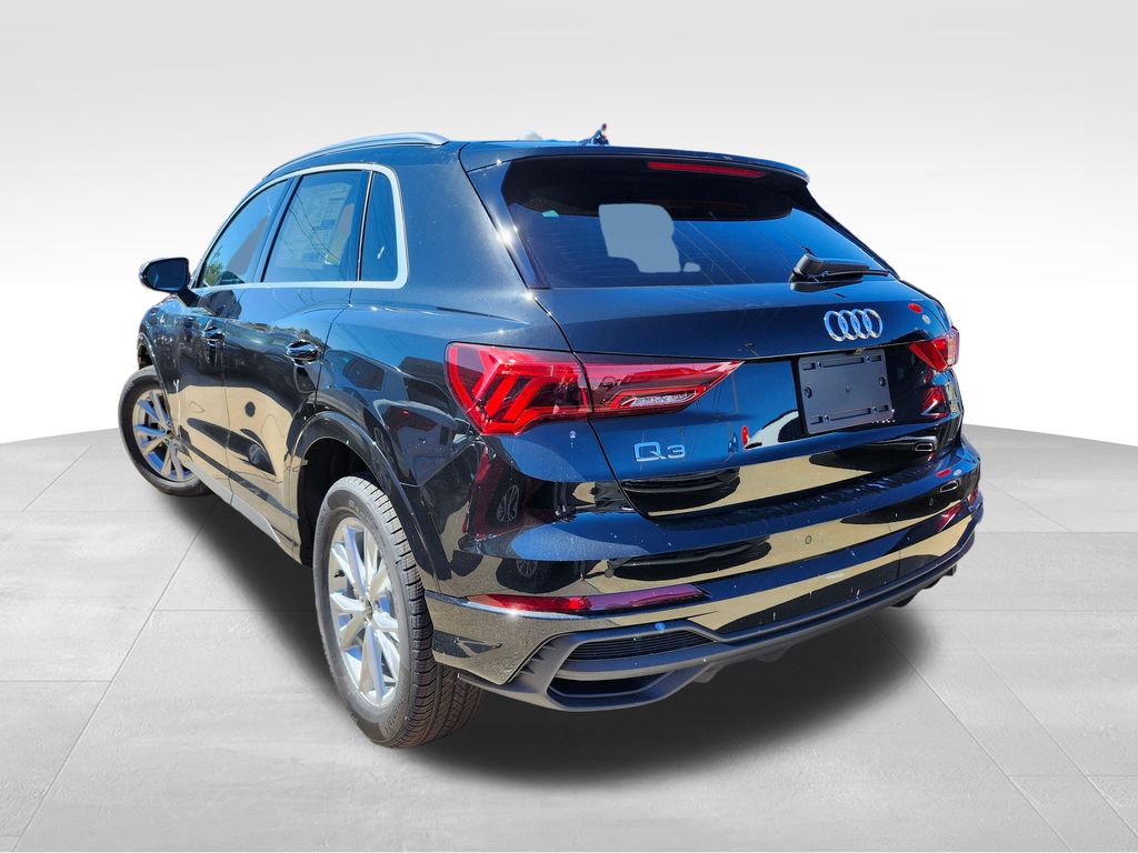 2025 Audi Q3 Premium S line photo 3