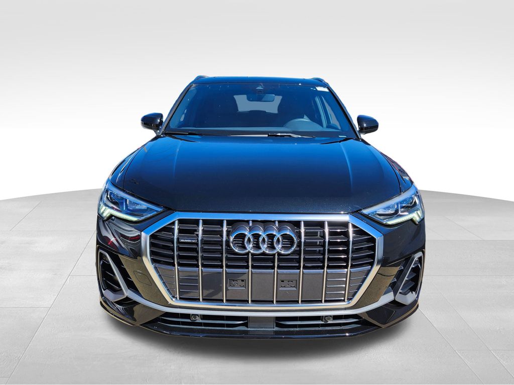 2025 Audi Q3 Premium S line photo 2