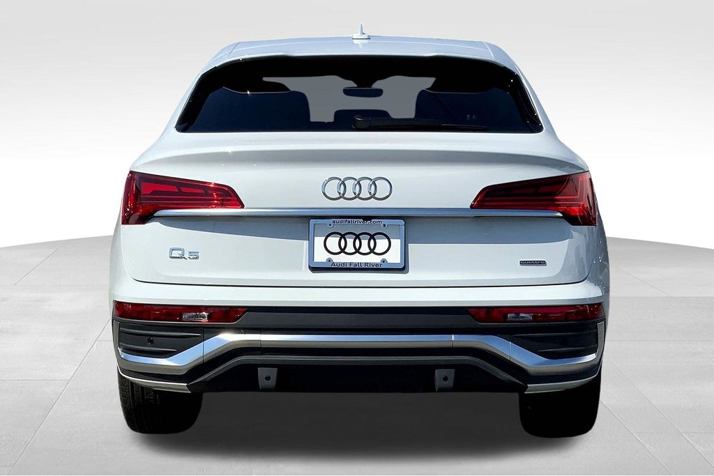 2025 Audi Q5 Sportback Premium Plus photo 4