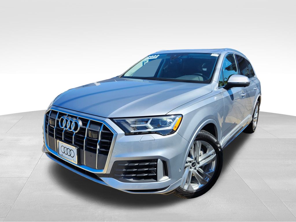 2022 Audi Q7 55 Premium Plus photo 3