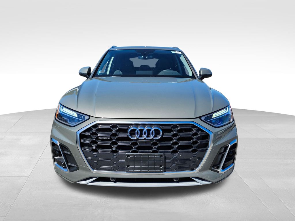 2025 Audi Q5 45 S line Premium Plus photo 2