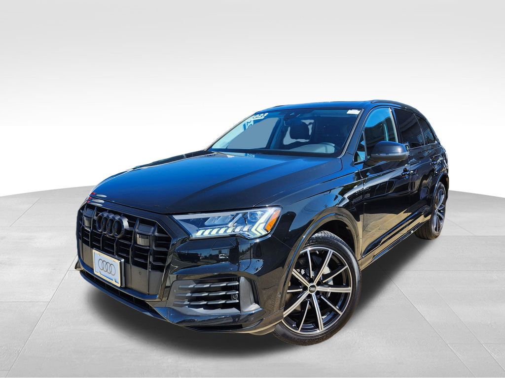 2023 Audi Q7 55 Premium Plus photo 2