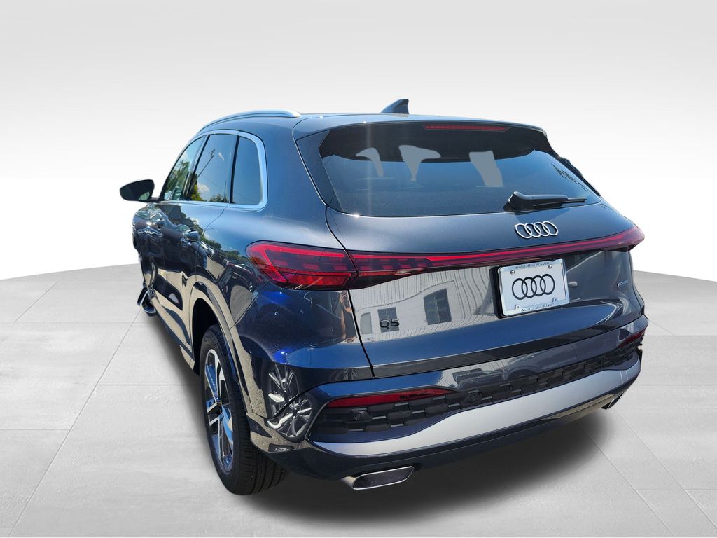 2025 Audi Q5 Premium photo 3
