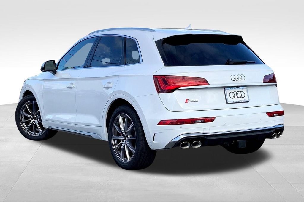 2025 Audi SQ5 Premium Plus photo 3