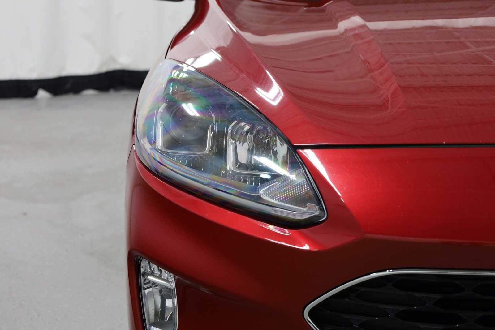 Thumbnail: 2020 Ford Escape - 15