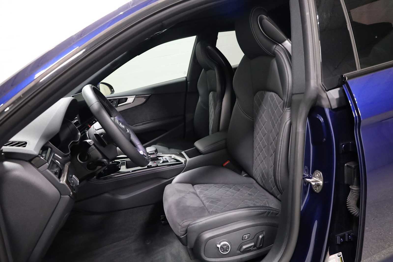 Thumbnail: 2024 Audi S5 - 5