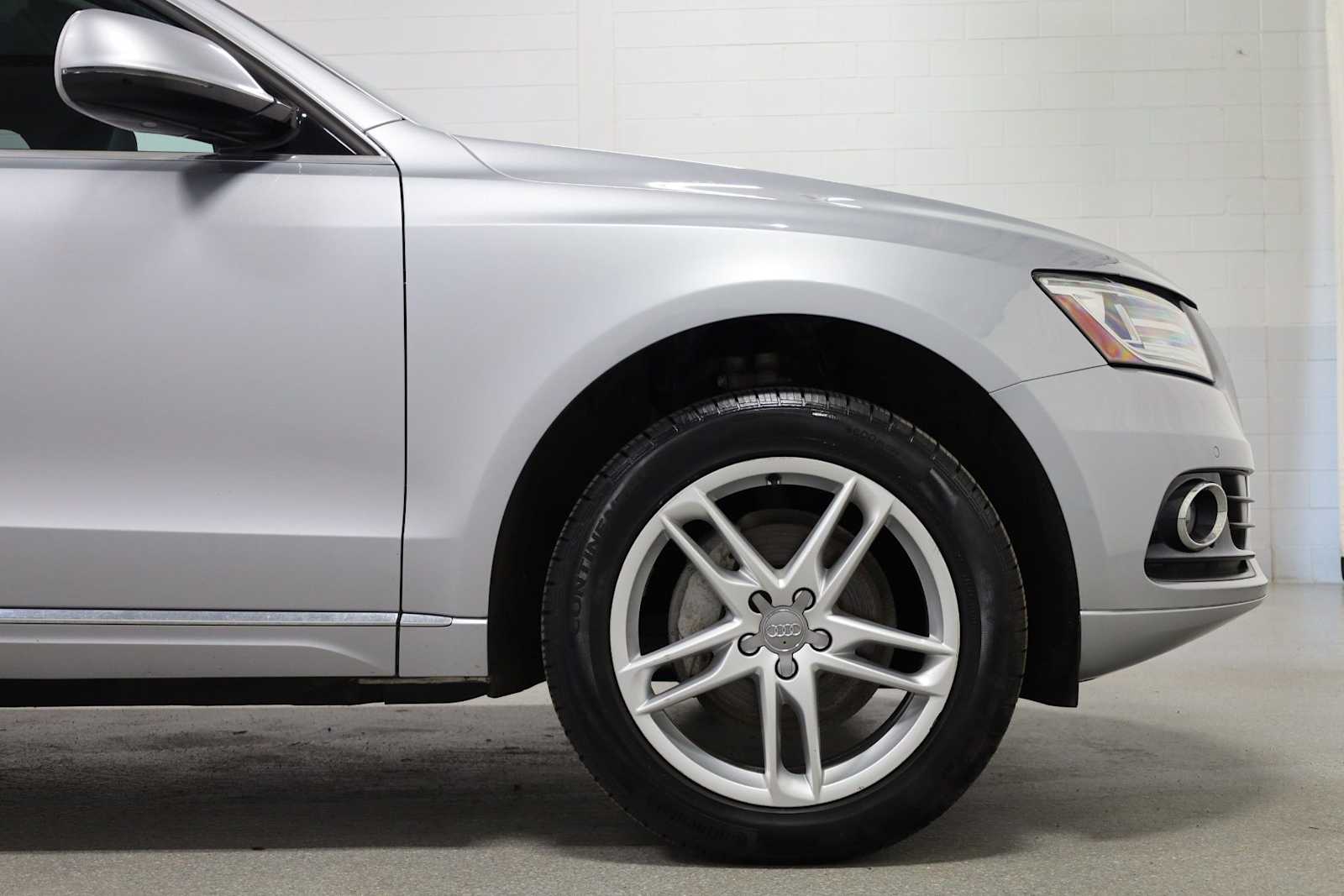Thumbnail: 2016 Audi Q5 - 11