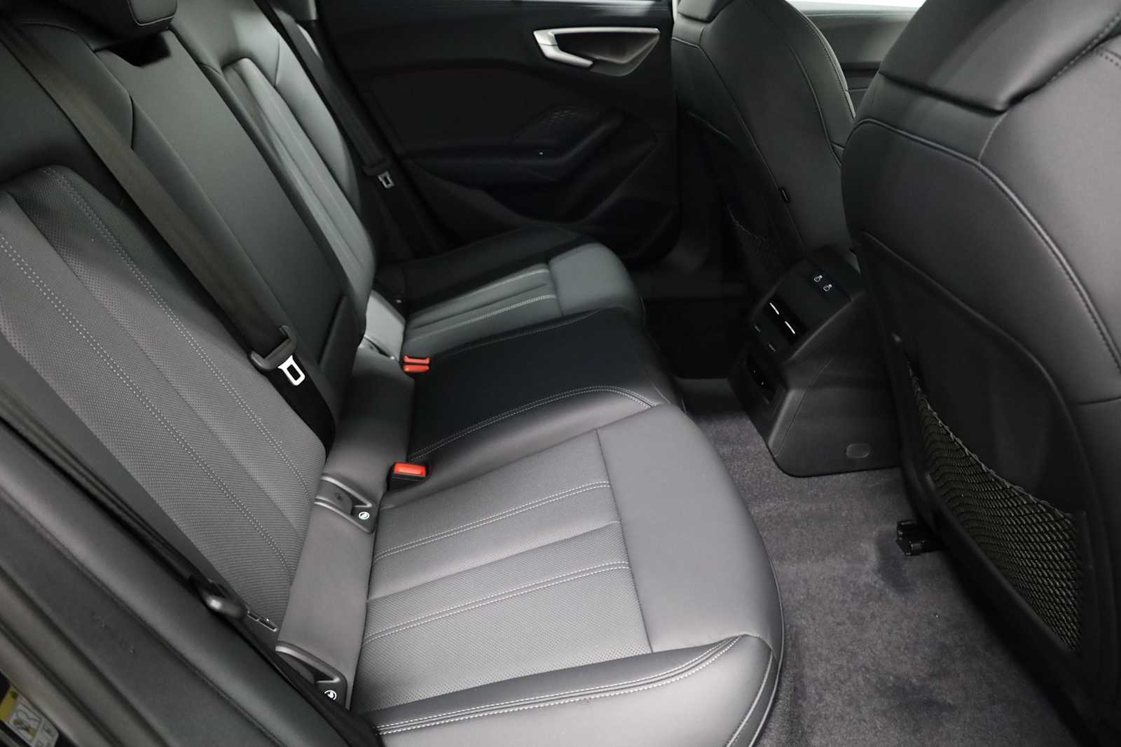 Thumbnail: 2025 Audi A5 - 36