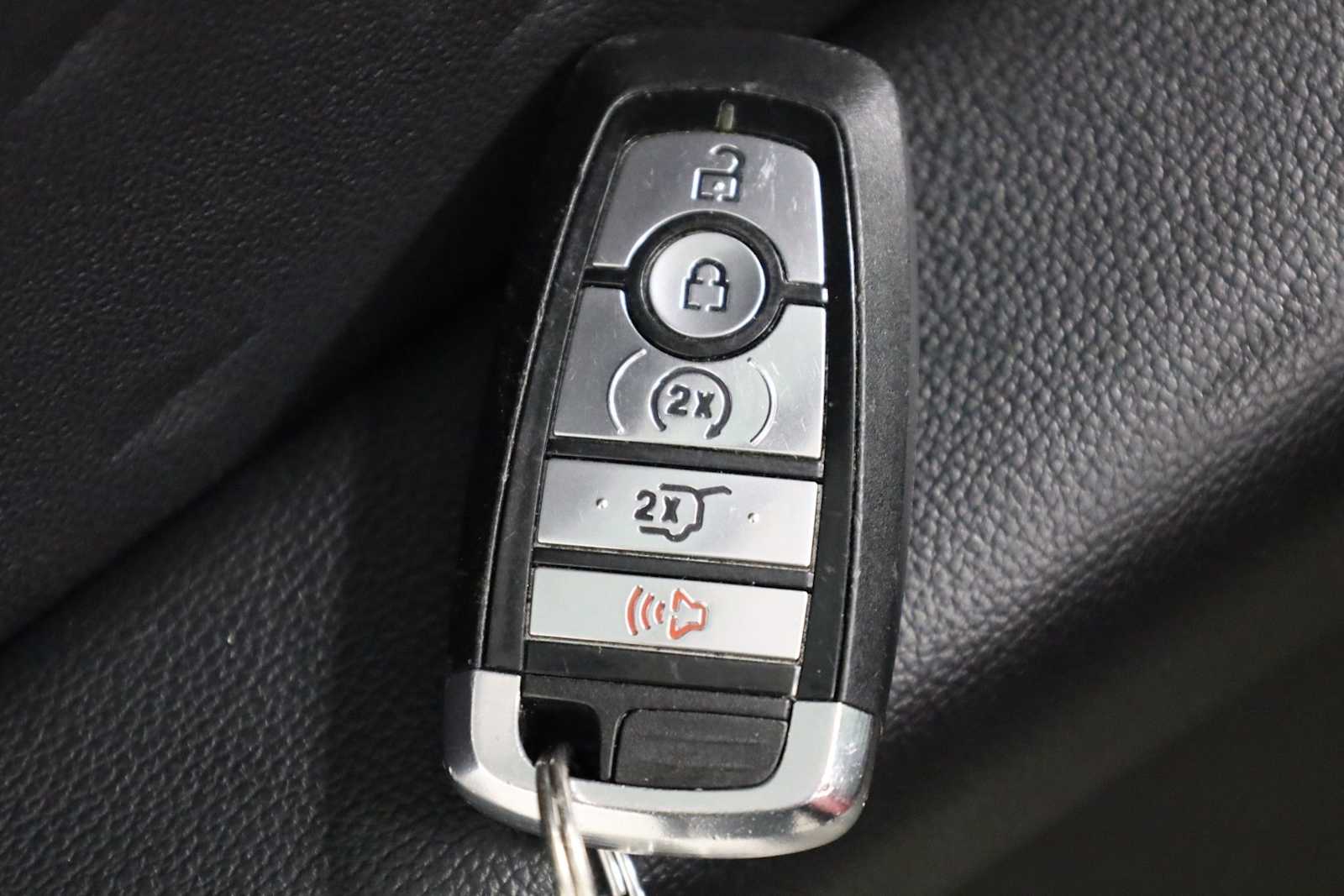 Thumbnail: 2020 Ford Escape - 38